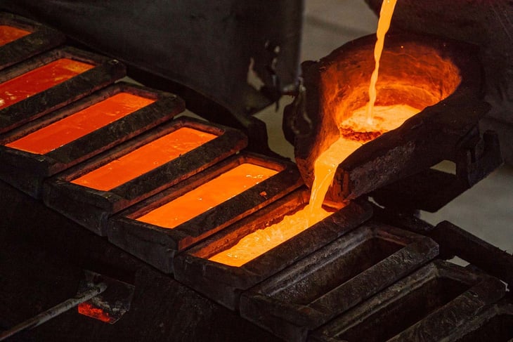 MIT Accidentally Discovers A Clean Smelting Method